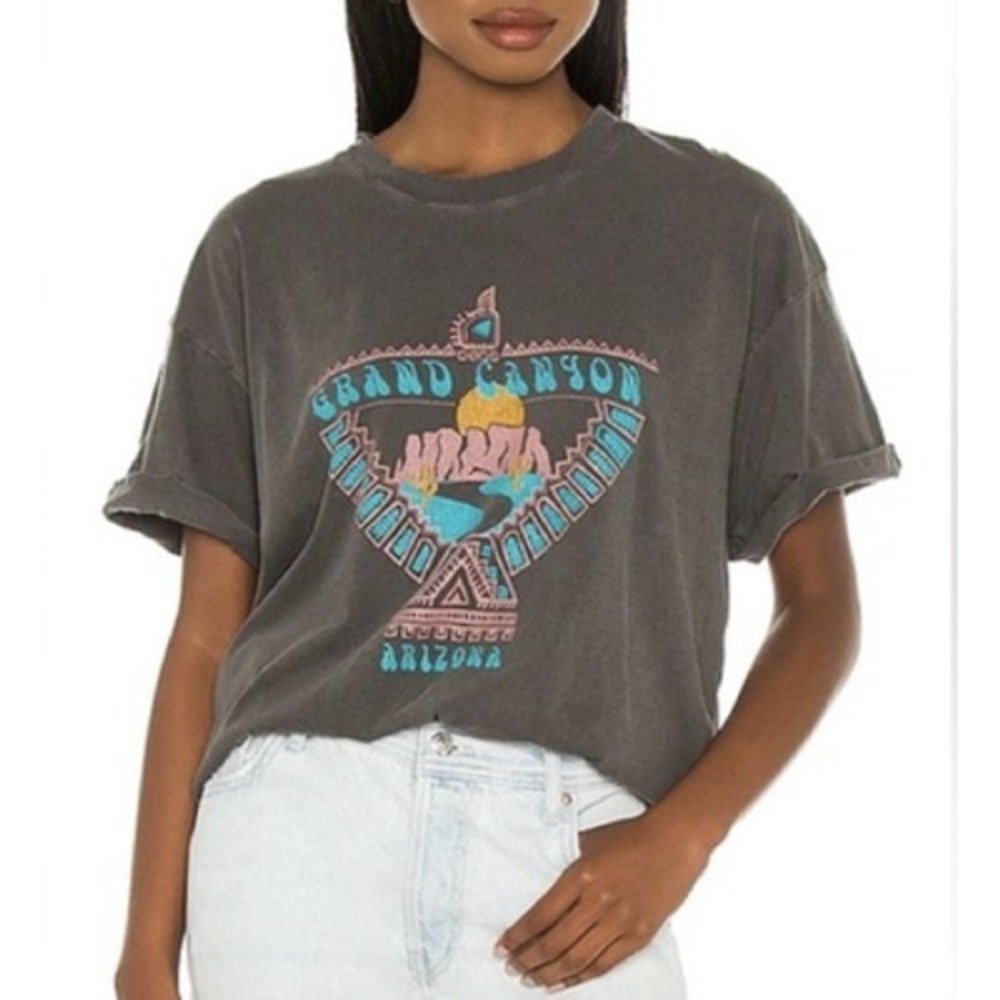 Girl Dangerous‎ Graphic Tee Womens Small Gray Grand Canyon Anthropologie T-Shirt